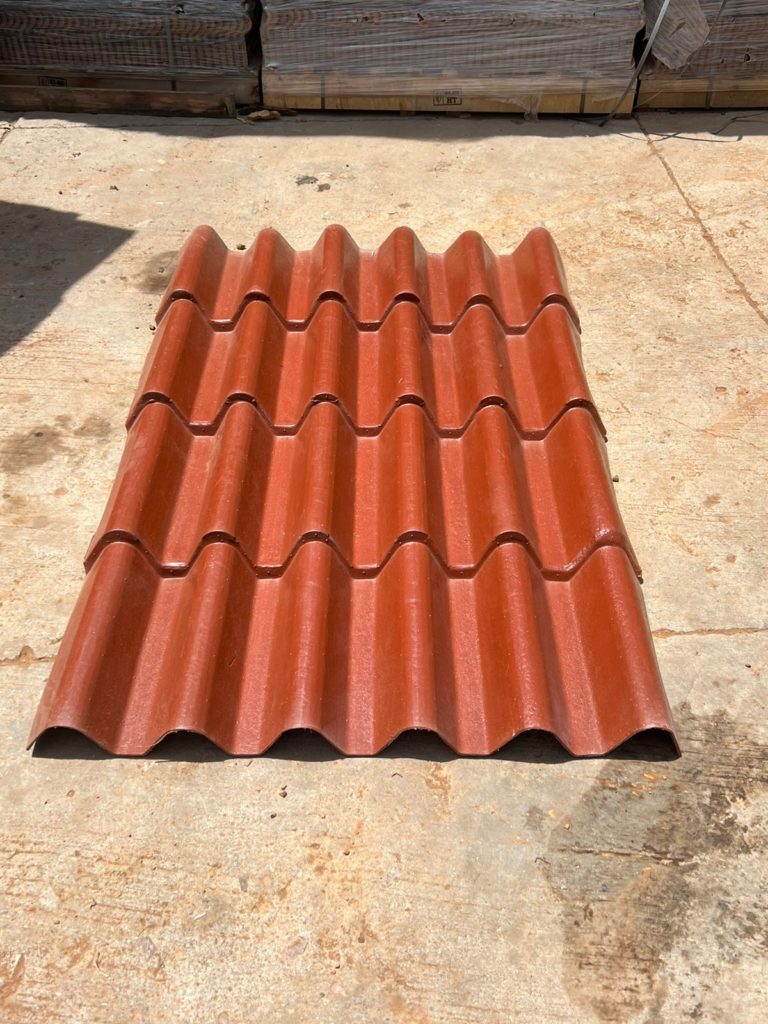 Plastiteja Roja Residencial Piedras Y Canteras